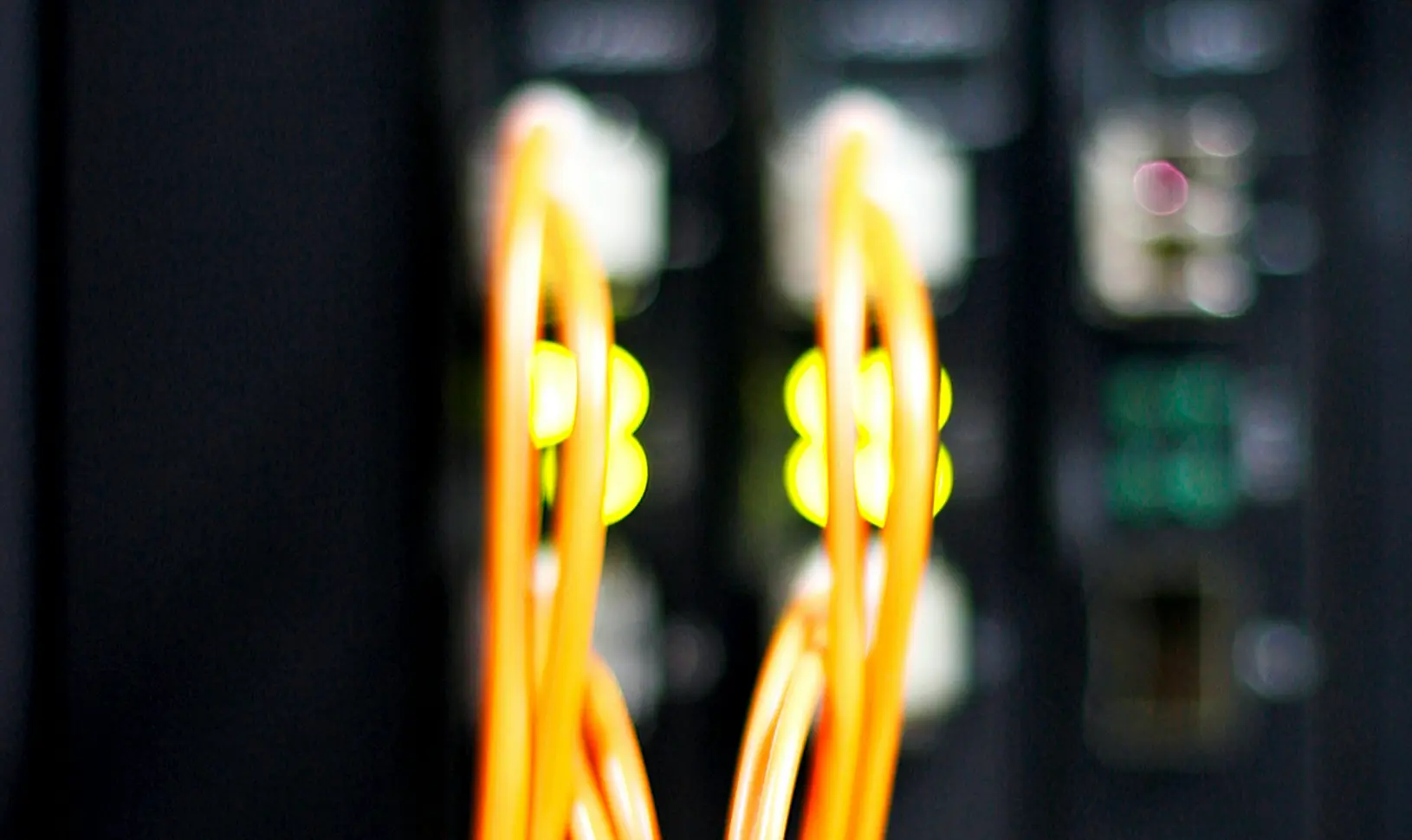 Fibre optic communications infrastructure